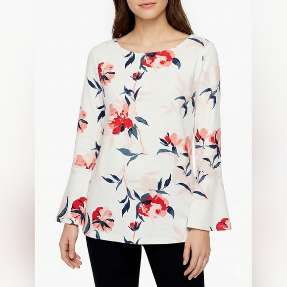 Ann Taylor Tops - 4 For $20 Ann Taylor Factory Petite Watercolor Floral Top LP White Pink